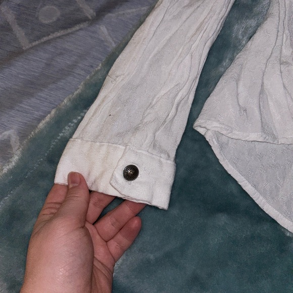 Urban Outfitters // White Twist Front Long Sleeve - Picture 3 of 3